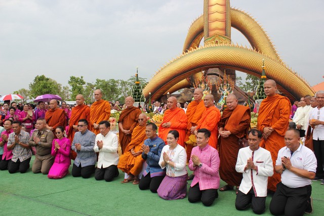 ร้อยเอ็ด…จัดใหญ่จัดพิธีบวงสรวงสมโภชองค์พญาศรีสุทโธนาคราช ณ อ่างเก็บน้ำธวัชชัย ต.มะอึ อ.ธวัชบุรี จ.ร้อยเอ็ด