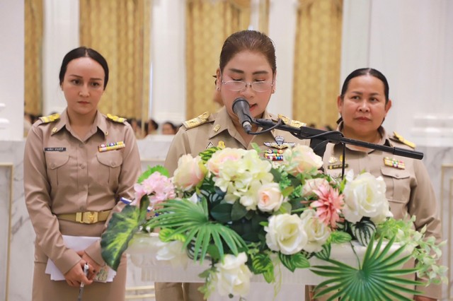 สุราษฎร์ธานี-รองผู้ว่าฯสุราษฎร์ธานี เปิดโครงการพัฒนาบุคลากรด้านการจัดกระบวนการเรียนรู้ หลักสูตรต้านทุจริตศึกษา