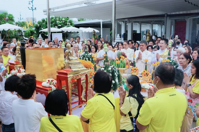 เปิดพลัง ทำบุญประเทศ ณ ศาลหลักเมืองกรุงเทพฯ พิธีอัญเชิญปลียอดทองคำพระธาตุเชิงชุม