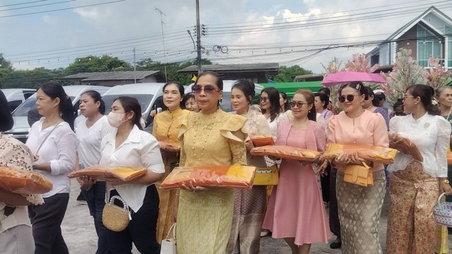 มหาวิทยาลัยเทคโนโลยีราชมงคลตะวันออก ถวายผ้าพระกฐินพระราชทาน ณ วัดเขาบางพระ เพื่ออนุรักษ์สืบสานพระพุทธศาสนาร่วมกับชุมชน