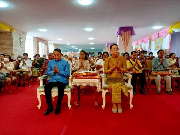 ปทุมธานี ” บุญใหญ่ 1 ปีมี 1 ครั้ง ” มูลนิธิศูนย์ส่งเสริมพระพุทธศาสนาแห่งประเทศไทย จัดพิธีถวายผ้ากฐินสามัคคี (วันปิยมหาราช) ประจำปี 2567