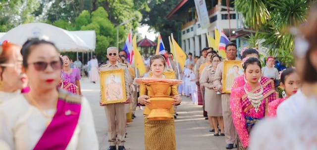 เพชรบูรณ์ บรรพชา สามเณร 59 รูป หลักสูตร 11 วัน แห่งการตื่นรู้ สู่ธรรมาวิวัฒน์ เพื่อถวายเป็นพระราชกุศล