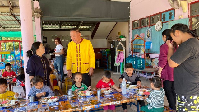 กาฬสินธุ์ตรวจคุณภาพอาหารกลางวันศูนย์พัฒนาเด็กเล็ก