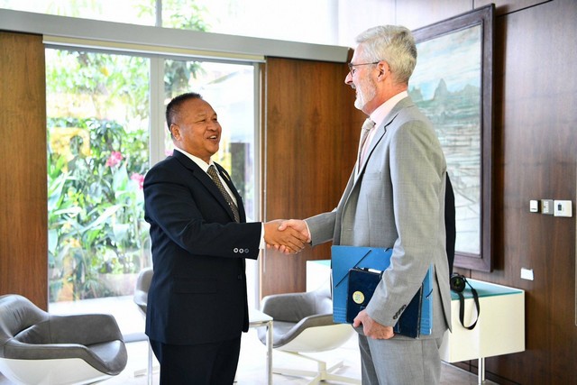 รองประธานวุฒิสภา คนที่หนึ่ง ร่วมงานเลี้ยงอาหารกลางวันตามคำเชิญของเอกอัครราชทูตสมาพันธรัฐสวิสประจำประเทศไทย