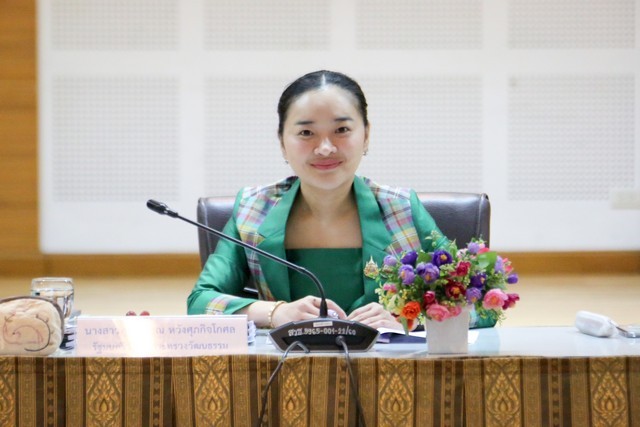 รมว.สุดาวรรณ เร่งให้วธ.ขึ้นบัญชี 10 มรดกภูมิปัญญาวัฒนธรรมของชาติ ปี 67 เตรียมเสนอ “ประเพณีลอยกระทงในประเทศไทย” ขึ้นทะเบียนต่อยูเนสโก