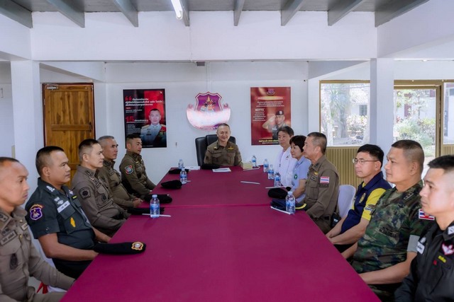 จันทบุรี-จเรตำรวจแห่งชาติเยี่ยมศูนย์บำบัดยาเสพติดจันทารักษ์ พร้อมให้กำลังใจผู้ฟื้นฟู