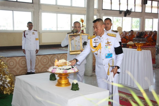 พระราชทานเพลิง ตชด.พลีชีพ จากเหตุคนร้ายลอบวางระเบิด มอบธงไตรรงค์ สดุดีความกล้าหาญและเสียสละเพื่อประเทศชาติ