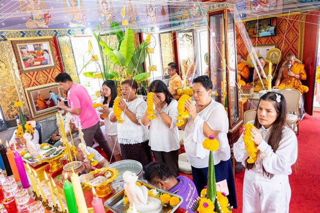 นครนายก – วัดธรรมปัญญา สวดมหาพุทธาภิเษก องค์หลวงพ่อเสาร์ 5 เดือนมีนาคมนี้มี 5 เสาร์ สวดนพเคราะห์ เสริมดวง เสริมทรัพย์ เสริมสิริมงคล หน้าที่การงาน นั่งปรก 5 รูป