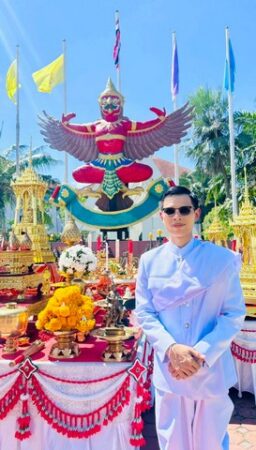 พิธีใหญ่จังหวัดอยุธยา อัญเชิญพระบรมรูปสมเด็จพระเจ้าตากสินมหาราช ขึ้นประดิษฐาน