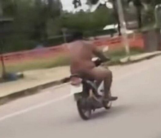 กระบี่-ช็อตยา หนุ่มอ้วนเปลือยกายขับรถตามชุมชน ชาวบ้านวอนส่งบำบัด