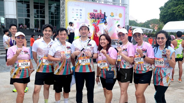 ปทุมธานี ธรรมศาสตร์ฉลอง 90 ปี จัดวิ่งเพื่อสุขภาพสร้างศูนย์นวัตกรรมมะเร็ง