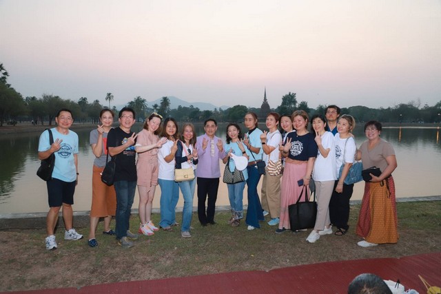 สุโขทัย-ทกจ.สุโขทัยจัดมินิไลท์แอนด์ซาวน์ วัดสระศรีชมฟรี!ให้ความสุขนักท่องเที่ยวมาเยือนอุทยานประวัติศาสตร์สุโขทัย