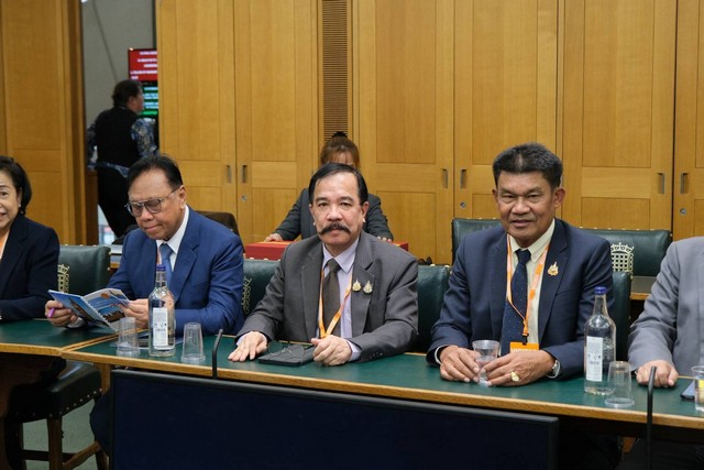 คณะกรรมาธิการการทหารและความมั่นคงของรัฐ วุฒิสภา เดินทางไปประชุมทวิภาคีและไปเยือนต่างประเทศ ณ สหราชอาณาจักร