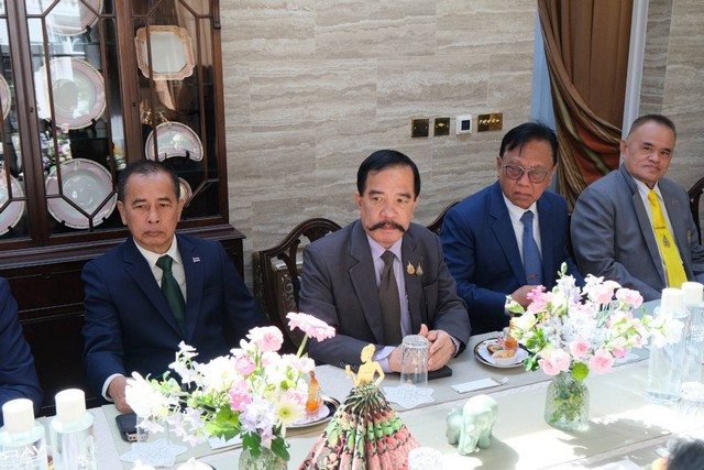 คณะกรรมาธิการการทหารและความมั่นคงของรัฐ วุฒิสภา เดินทางไปประชุมทวิภาคีและไปเยือนต่างประเทศ ณ สหราชอาณาจักร