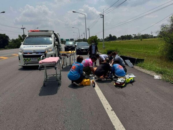 ร้อยเอ็ด…อุทาหรณ์…หนุ่มจะเข้าวัยเบญจเพส ดวงกุด นั่งท้ายกระบะไม่ปิดฝาท้าย พลัดตกดับสลด