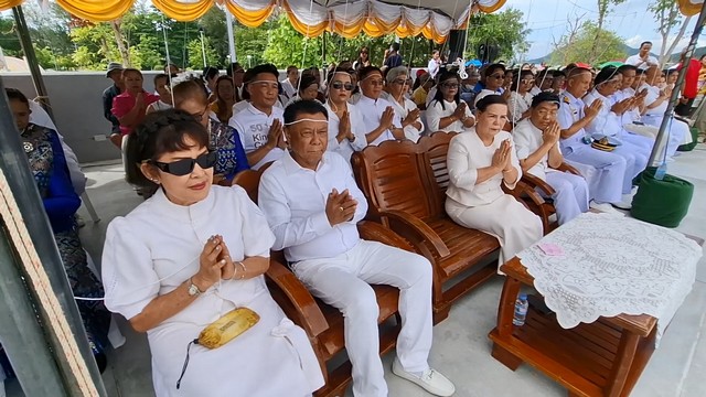 เทศบาลนครสงขลา ทำพิธีบวงสรวงพญานาคพ่นน้ำ มาสคอตของแหลมสนอ่อนแหล่งท่องเที่ยวของจังหวัดสงขลา เพื่อความเป็นสิริมงคลแก่เมืองสงขลา หลังได้ทำการก่อสร้างปรับปรุงเสร็จเรียบร้อยแล้ว โดยมีประชาชน เข้าร่วมพิธีเป็นจำนวนมาก