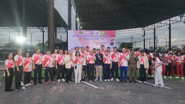 ปทุมธานี สมาคมผู้ปกครองและครูโรงเรียนธัญบุรี จัดกิจกรรมเดิน-วิ่งการกุศลเพื่อสุขภาพธัญบุรี ปี 2568 มีนักวิ่งเข้าร่วมงานกว่า 1,000 คน