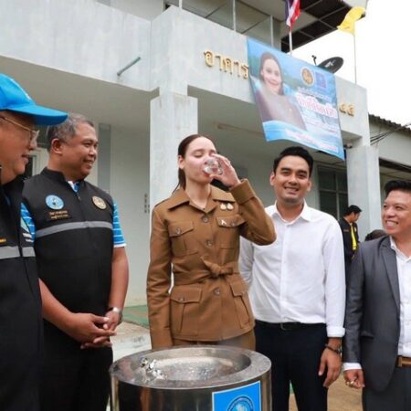 พังงา-สำเร็จแล้ว!!ประชาชนชื่นชม รชม.มท.ซาบีดา ผลักดัน โครงการก่อสร้างปรับปรุงขยาย กปภ.สาขาพังงา–ภูเก็ต ระบบน้ำประปาที่สะอาดมุ่งยกระดับคุณภาพชีวิตประชาชนในพื้นที่