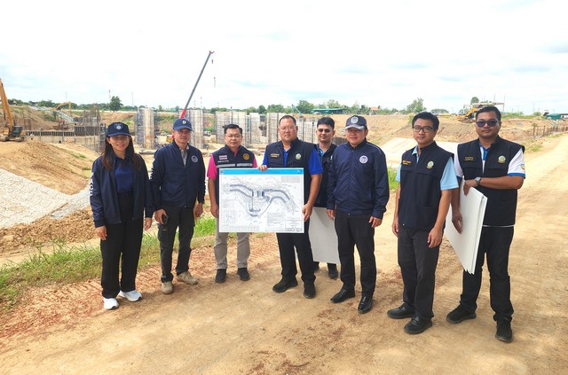 พิจิตร-ป.ป.ท.เขต6 ลงพื้นที่พิจิตรตรวจสร้างประตูระบายน้ำ2แห่งงบเกือบ1พันล้านงานคืบหน้าคลายกังวล