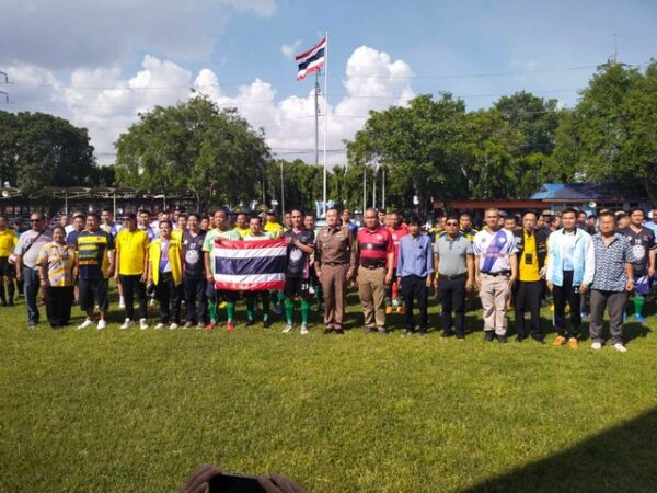 สน.บางกอกน้อยและกต.ตร.สน.บางกอกน้อย จัดการแข่งขัน ฟุตบอลชุมชนบางกอกน้อย ต่อต้านยาเสพติด/CBTX ชุมชนยั่งยืน BKN COMMUNITY CUP61