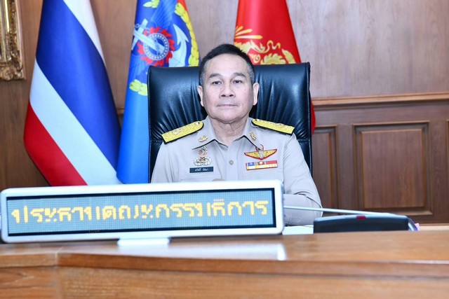 บิ๊กสวัสดิ์ ประธานกรรมาธิการทหารฯ ห่วงสถานการณ์ ชายแดนไทย -กัมพูชา ออกแถลงการณ์ถึงรัฐบาล และนำคณะลงพื้นที่ ติดตามสถานการณ์ที่เกิดขึ้น เพื่อเสนอแนะ รัฐบาลในการแก้ปัญหา