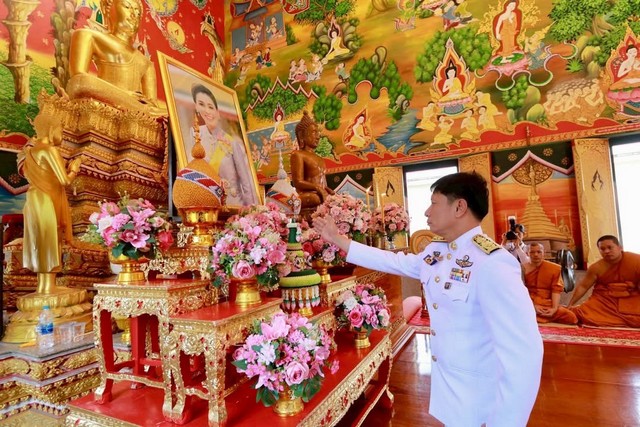นครปฐม-จัดพิธีเจริญพระพุทธมนต์ และพิธีทำบุญตักบาตรถวายพระราชกุศลพระสงฆ์ และสามเณร 49 รูป ถวายพระราชกุศล เนื่องในโอกาสวันเฉลิมพระชนมพรรษา สมเด็จพระนางเจ้าฯ พระบรมราชินี 3 มิถุนายน 2568