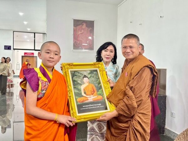 พระเมธีวัชรบัณฑิต, ศ.ดร. นำคณะนิสิตปริญญาเอก มจร. เข้าร่วมสัมมนา “Science, Meditation, and Mindfulness Conference” ณ ประเทศภูฏาน