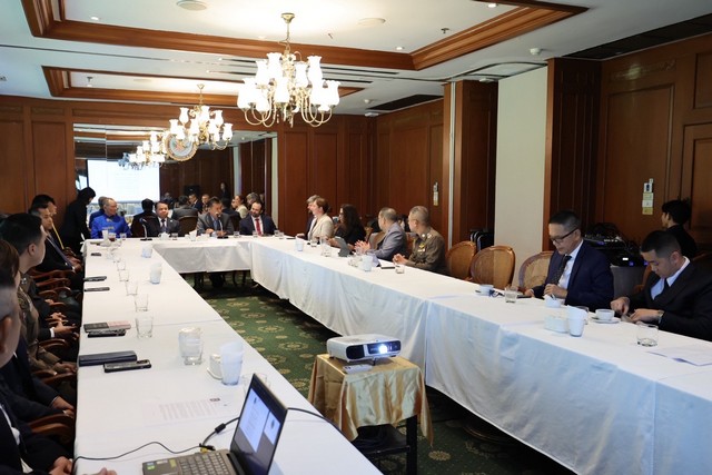 สมาคมนักเรียนเก่าเอฟบีไอ-เอ็นเอ (FBI-NA) แห่งประเทศไทย จัดประชุมสัมมนาการป้องกันและแก้ไขปัญหาภัยคุกคามจากอาชญากรรมข้ามชาติ