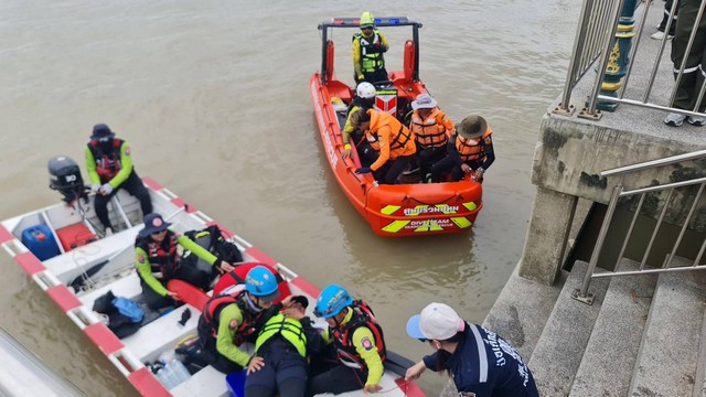 ปทุมธานี จัดประชุมเชิงปฏิบัติการ พร้อมฝึกซ้อมแผนเสริมความเชื่อมั่นด้านความปลอดภัยทางน้ำ