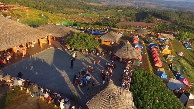 แม่ฮ่องสอน-ผอ.ททท.แม่ฮ่องสอน เผย อัตราส่วน นทท.สายการบิน ปี 68 กว่า 3 พัน เชื่อไม่ส่งผลกระทบท่องเที่ยว