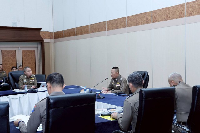 ผบ.ตร.ประชุมเตรียมความพร้อมการประชุมหัวหน้าตำรวจอาเซียน ครั้งที่ 43 โดยมีสำนักงานตำรวจแห่งชาติของไทยเป็นเจ้าภาพ