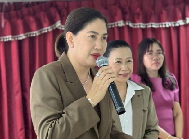 ฉะเชิงเทรา-นายกขวัญกมล ให้กำลังใจ ตัวแทนนักเรียน ครู เข้าร่วมแข่งขันทักษะวิชาการ ภาคตะวันออก ครั้งที่ 30