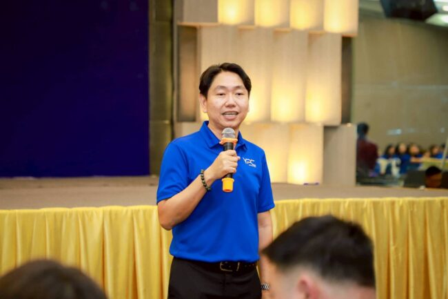 สุโขทัย-ผู้ว่าฯนพฤทธิ์ ประธานมอบวุฒิบัตรการอบรมเชิงปฏิบัติการเพื่อพัฒนาศักยภาพผู้นำคลื่นลูกใหม่ (Young Public and Private Collaboration : YPC)