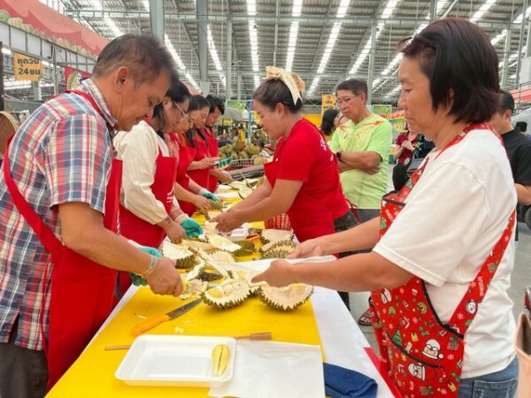 ปทุมธานี ตลาดสี่มุมเมือง เปิด “สี่มุมเมือง Academy” ปั้นนักค้ารุ่นใหม่ เรียนฟรี ใช้ได้จริง ลงมือจริงในตลาด