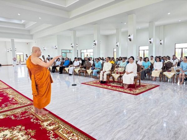 ปทุมธานี วัดโบสถ์ สามโคก จัดพิธีเจริญพระพุทธมนต์ ฉลองอาคารอเนกประสงค์ ในโครงการพัฒนาศักยภาพและยกระดับการท่องเที่ยว จังหวัดปทุมธานี