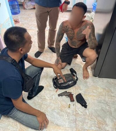 บุรีรัมย์ จนท ไม่เชื่อทหารเขมรชุด BHQ องครักษ์พิทักษ์ฮุนเซน ว่าปลดประการ