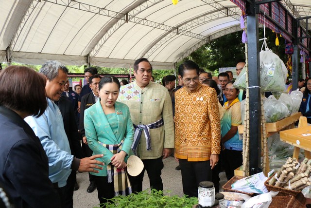 กาฬสินธุ์-“คลังสมองแก้จน”กาฬสินธุ์ “สุดาวรรณ” ชู “กาฬสินธุ์โมเดล” ใช้มหาวิทยาลัยเป็นคลังสมองแก้จน ด้วยงานวิจัย-นวัตกรรม