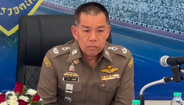 สืบ ตม.3 แฝงตัวเข้าหมู่บ้านหรูล่าอาชญากรข้ามชาติ ปิดเกมหนุ่มสวีเดน ผู้ต้องหายาเสพติดออนไลน์เครือข่ายแก๊งค้ายานรกแถบสแกนดิเนเวีย หนีหมายแดง INTERPOL ซุกไทย!