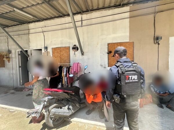 สงขลา-ปิดล้อมเกาะจับแก๊งค์พม่าชื่อ อูไม่มีวันตาย ทั้งชอบขโมยของ เสพยาขายยาบางคนหลบหนี้เข้าเมือง ผตห. 11 ราย