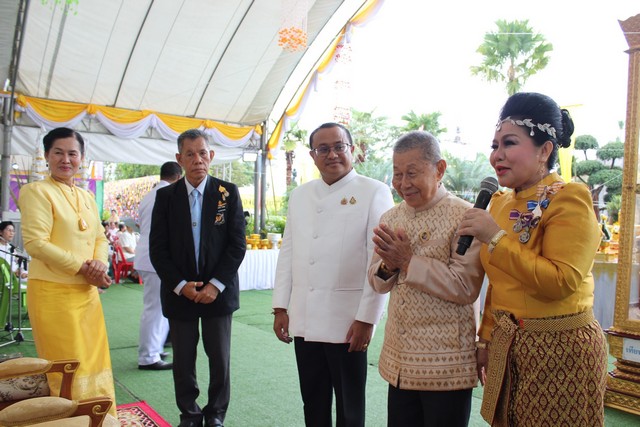ร้อยเอ็ด…บุญใหญ่…วัดวิมลนิวาส จัดพิธียกช่อฟ้าอุโบสถ พุทธชยันตีอนุสรณ์ สืบสานพระพุทธศาสนา