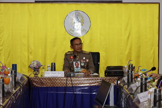 ปัตตานี-องคมนตรีลงพื้นที่ชายแดนใต้ ประชุมติดตามสถานการณ์ความมั่นคง –ตรวจเยี่ยมโรงเรียนพระดาบสฯ ที่จ.ยะลา