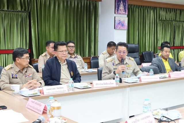 พิษณุโลก นายก อบจ.ร่วมประชุมคณะกรรมการสิ่งปฏิกูลและมูลฝอยจังหวัดพิษณุโลก