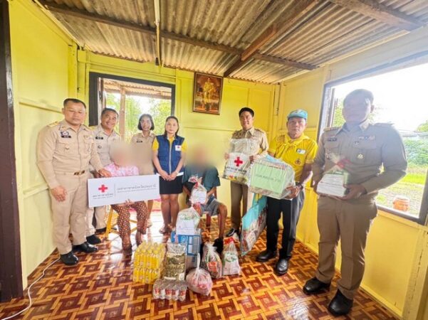 ปทุมธานี มอบบ้านให้กับผู้ยากไร้ ในเขตพื้นที่ตำบลบางเตย อำเภอสามโคก จังหวัดปทุมธานี