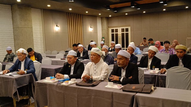 ปัตตานี-ศอ.บต.จัดกิจกรรมประชุมเชิงปฏิบัติการเพิ่มศักยภาพการจัดทำแผนปฏิบัติการขับเคลื่อนงานของคณะกรรมการอิสลามประจำ 5 จังหวัดชายแดนภาคใต้