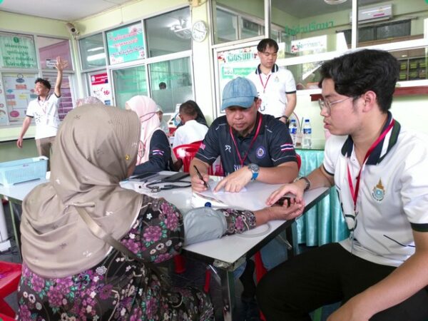 นราธิวาส – คณะแพทย์ มนร.ร่วมลงนาม(MOU) แพทย์ USM ประเทศมาเลเซีย เปิดโครงการร่วมใจส่งเสริมสุขภาพให้กับชาวบ้านเพื่อยกระดับคุณภาพชีวิต