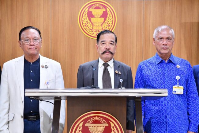 กมธ ทหารฯ เชิญร่วมเสวนาทางวิชาการ เรื่อง “จุดยืนของไทยในบริบทนิติสงครามภายใต้การเปลี่ยนแปลงภูมิรัฐศาสตร์โลก” “นิติสงครามภูมิรัฐศาสตร์”