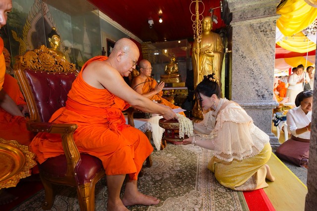 เชียงใหม่-พิธีเจริญพระพุทธมนต์สืบชะตาหลวงแบบล้านนา