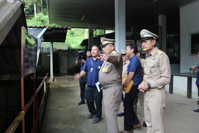 เชียงใหม่-องคมนตรี ประชุมติดตามผลการดำเนินงานของมูลนิธิโครงการหลวง