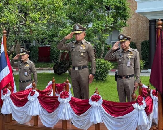 เชียงใหม่-ที่ปรึกษาพิเศษ ตร. แนะแนวทางการปฏิบัติราชการแก่ข้าราชการตำรวจในพื้นที่ ภ.5