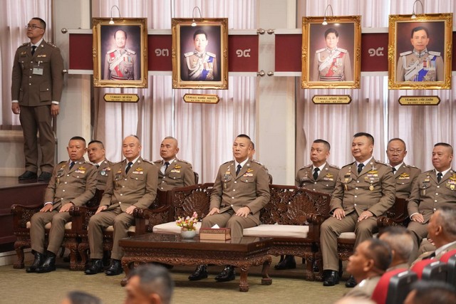 สำนักงานตำรวจแห่งชาติจัดพิธีมอบประกาศเกียรติคุณให้กับข้าราชการตำรวจที่เกษียณอายุราชการ ประจำปี 2568 อย่างสมเกียรติ